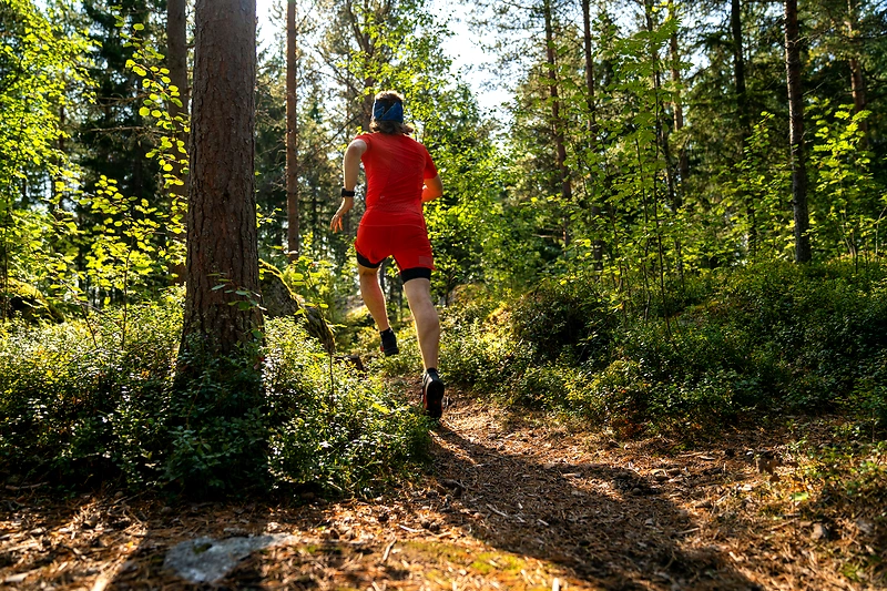 Harku rannamiili jooksuvõistlus. Paljud jooksjad finiši poole teel.